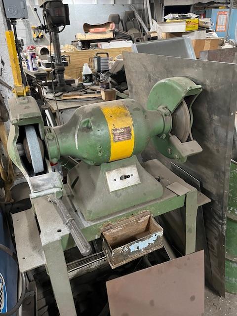 Varn Dorn 10” 1 HP Ball Bearing Bench Grinder