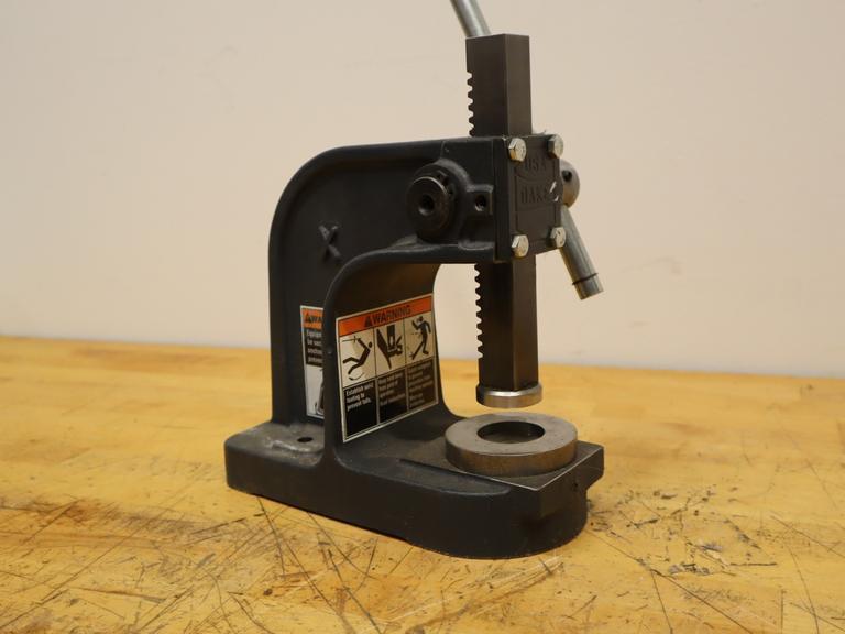 DAKE CORPORATION Arbor Press: 1 Ton Force in Tons, 3 1/2 in Swing- Auction Item