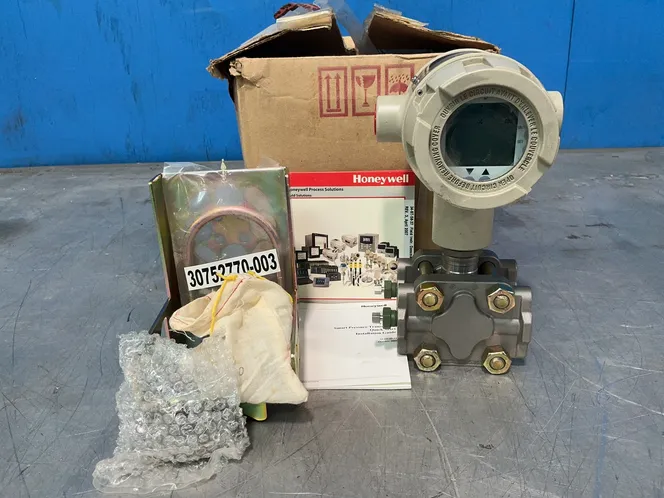 Honeywell 50 Psi Smart Pressure Transmitter  -  Std110-e1h-00000-1c,cc,f1,mb,s2,sm,de+xxxx