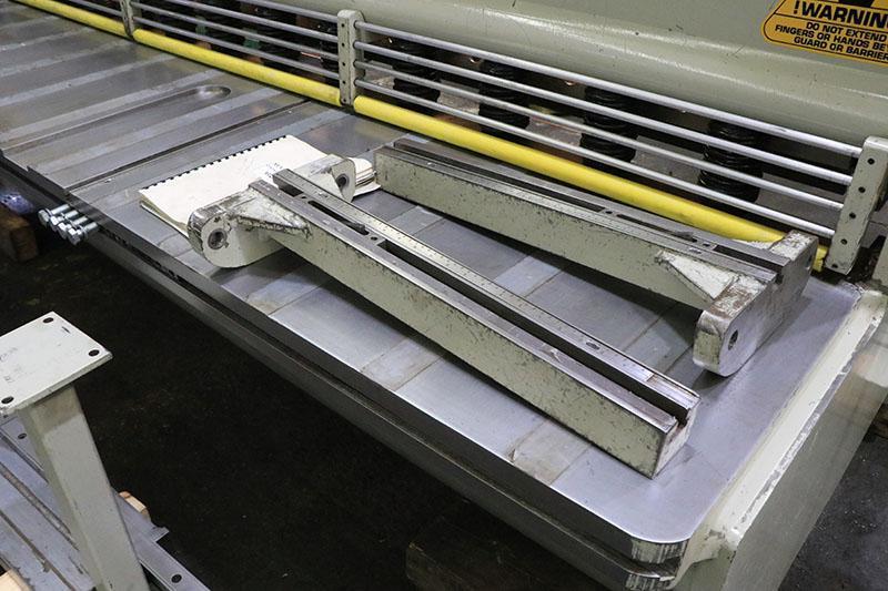 1/4" x 10' ACCURSHEAR HYDRAULIC POWER SHEAR MODEL: 625010