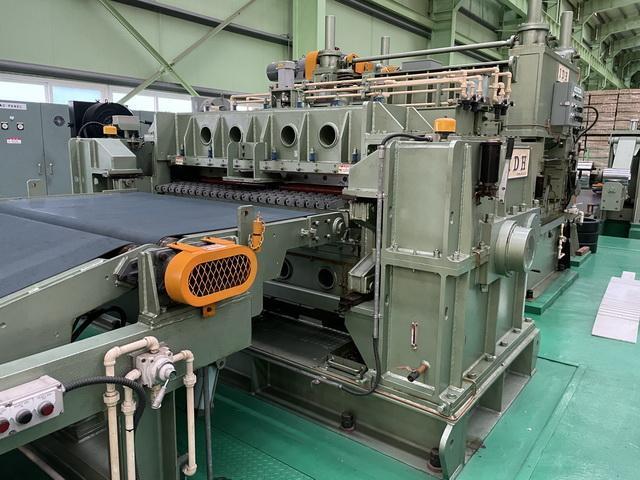 60" (1600mm) x .125" (3.2mm) x 50,000# Rotary Shear Cut-to-Length Line with 6HI Leveler Year 2007