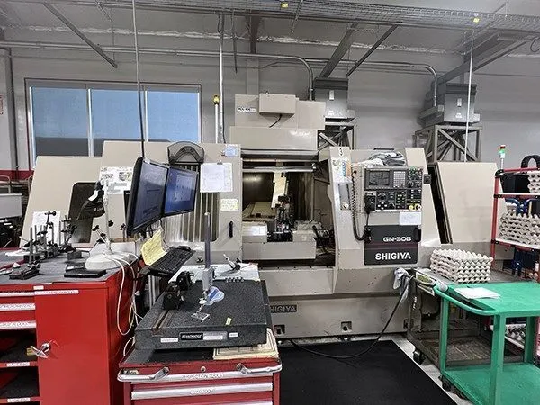 SHIGIYA GN30B-100S CYLINDRICAL GRINDER