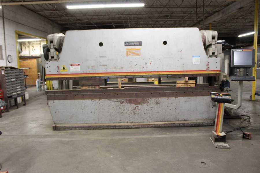 1999 Accurpress 717514 Hydraulic Press Brake (#5368)