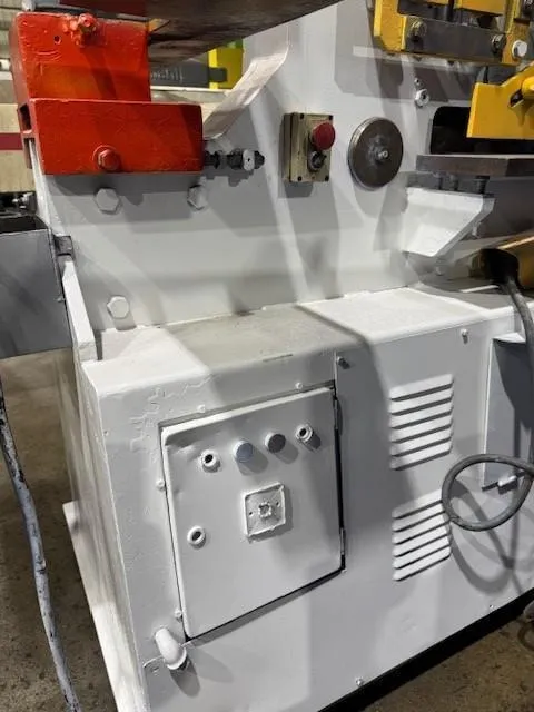 GEKA HYDRACROP 70S HYDRAULIC IRONWORKER