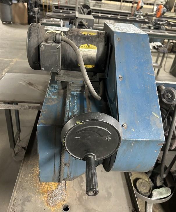 9" X 16" DOALL Swivel Head Horizontal Band Saw, Model C-916S