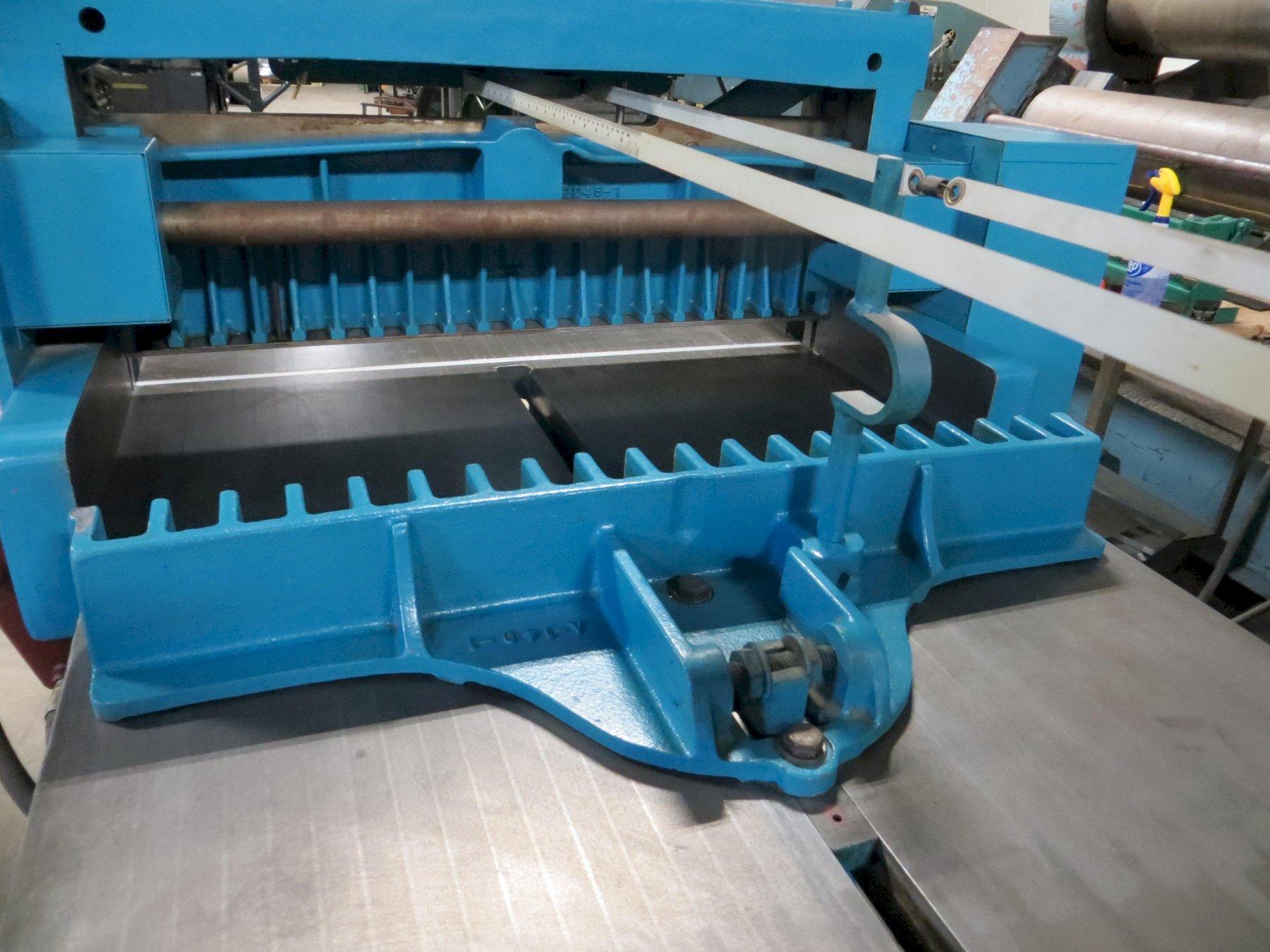 Challenge Paper Cutter Model 305 HB, 30-1/2" Width