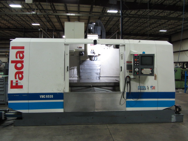 FADAL VMC6535HT CNC VERTICAL MACHINING CENTER WITH 7,500 RPM 50 TAPER SPINDLE AND CHIP CONVEYORS