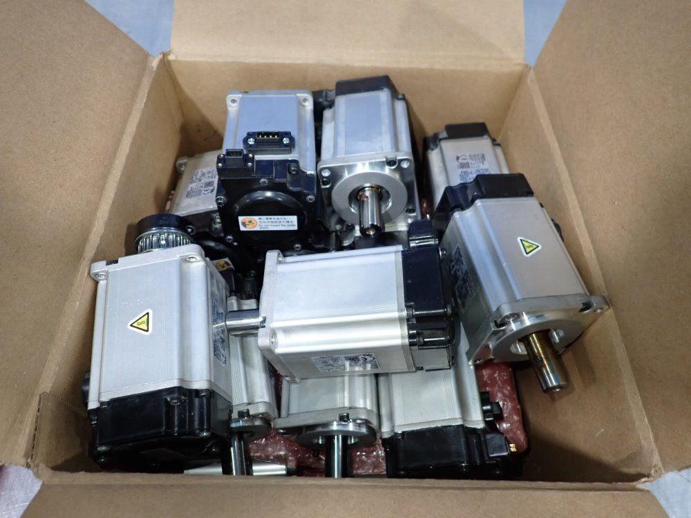 OMRON .4 KW SERVO MOTORS  -  R88M-K40030T-S2