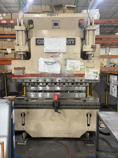 60 Ton x 6′ Cincinnati 60AF x 4FT Press Brake, 2005