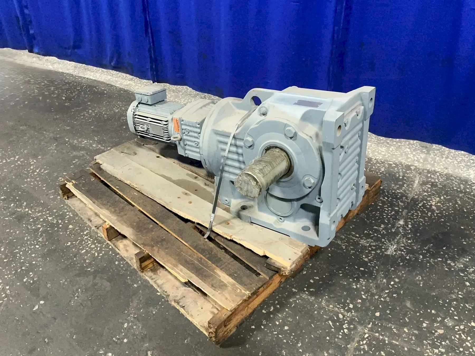 SEW-EURODRIVE 3 HP GEAR DRIVE