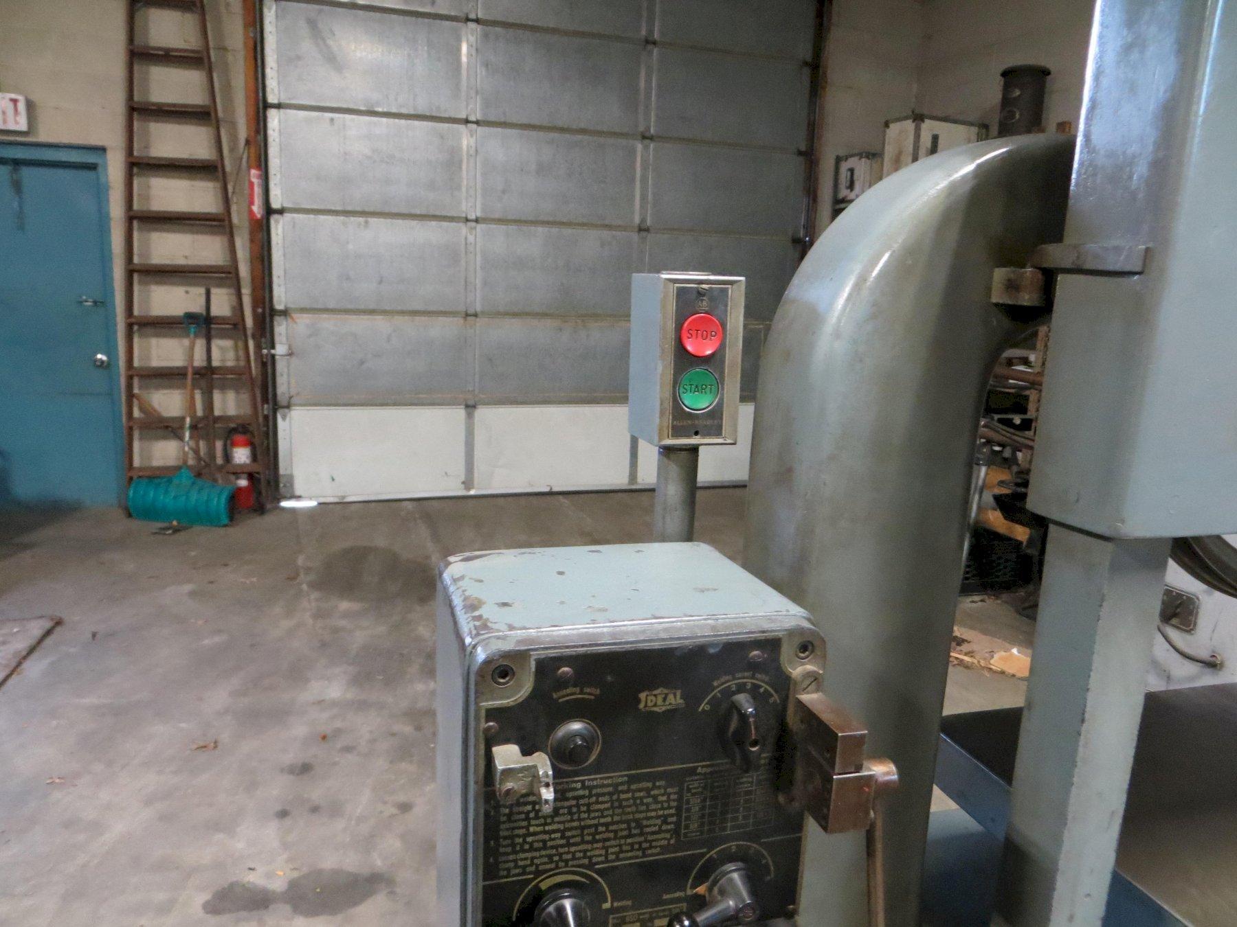 Mossner Rekord Vertical Band Saw