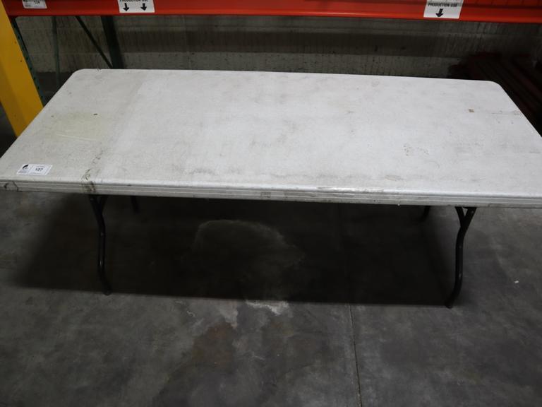 Plastic Table, Metal Folding Legs: - Auction Item