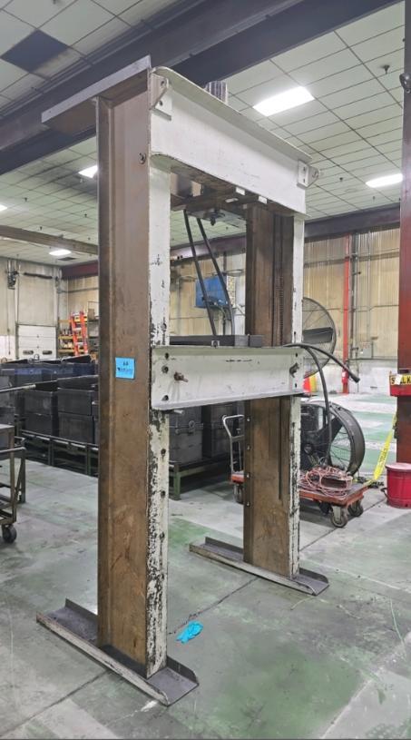 1 - PREOWNED CUSTOM VERTICAL/HORIZONTAL HYDRAULIC PRESS