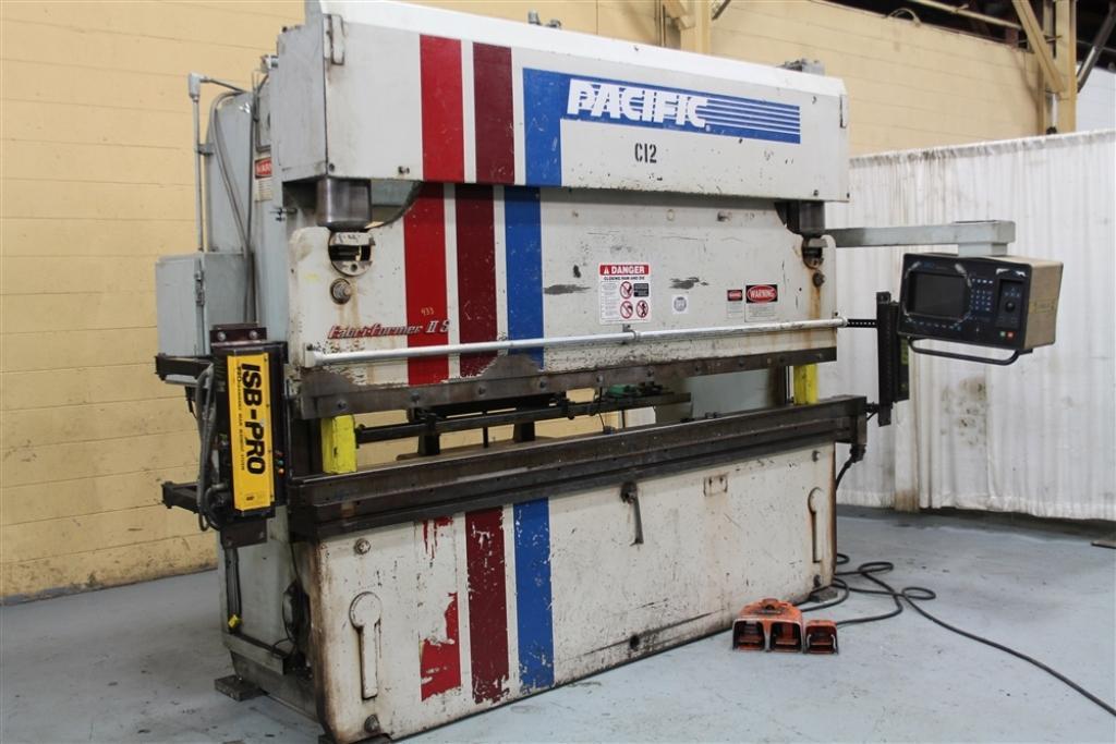 135 X 10' PACIFIC FABRI-FORMER II HYDRAULIC PRESS BRAKE: STOCK #61118