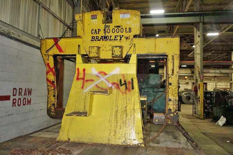 50,000# x 60" Bradley Coil Grab
