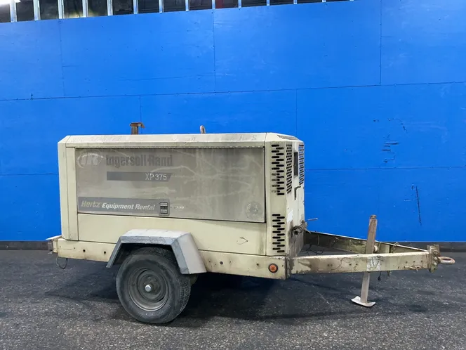 Ingersoll Rand 93 Kw Diesel Portable Air Compressor - Xp375wir