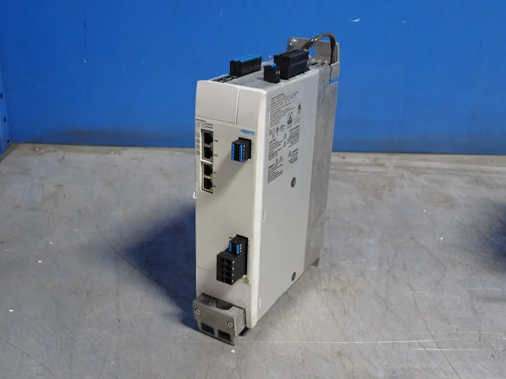 FESTO SERVO CONTROL   -  CMMT-AS-C12-11A-P3-MP-S1