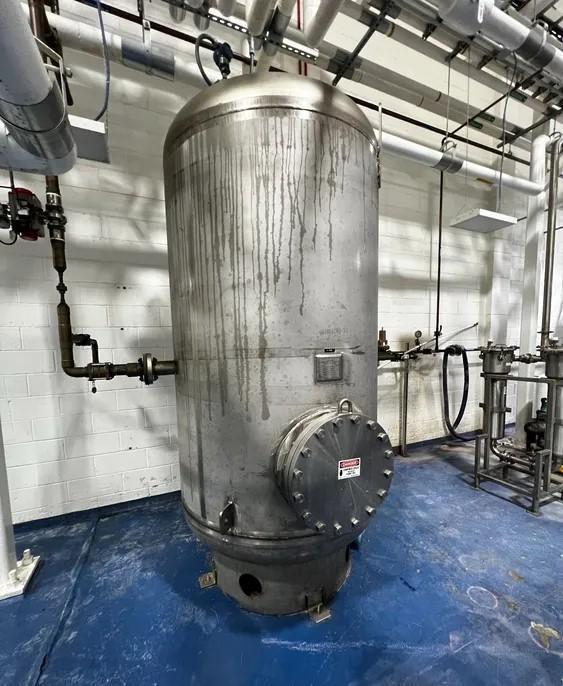 2021 Stainless Steel Air Receiver Pressure Vessel, 1,000 Gal Cap.