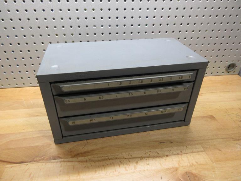 Huot Drill Index:  Metric 3 Drawer, Empty- Auction Item