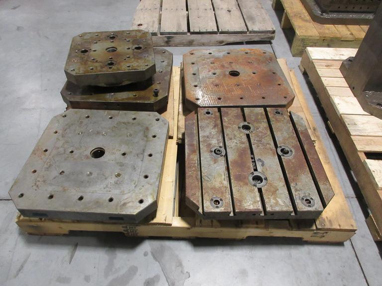 500mm, 400mm Makino A66 Mounting Style Pallets, (1) 400mm, (4) 500mm- Auction Item