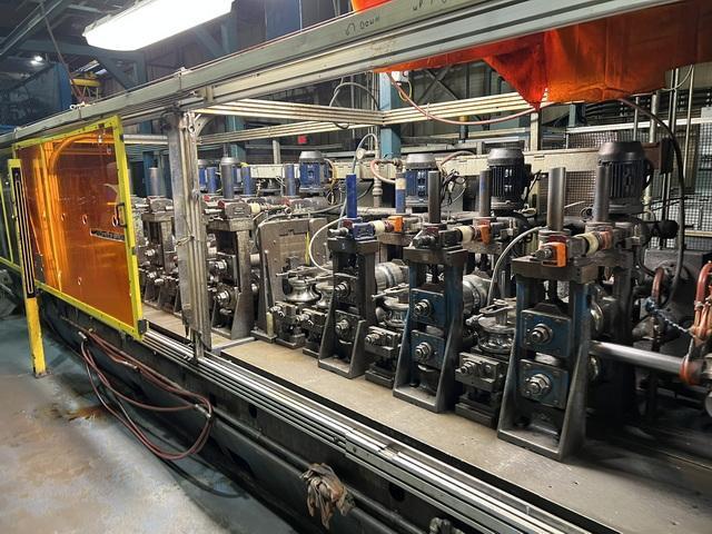 3" (76mm) x .100" (2.54mm) T&H Tube Mill with Thermatool HCT Welder