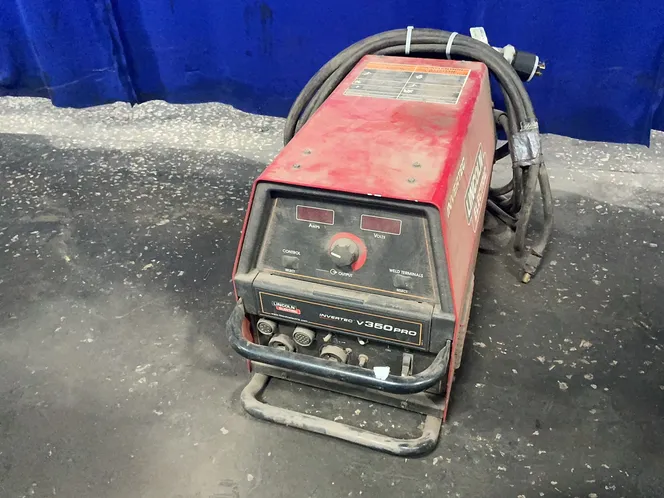 Lincoln 350 Amp Welder - Invertec V350pro