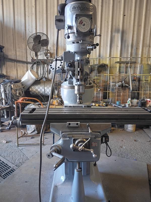 1 - PREOWNED BRIDGEPORT VERTICAL MILL, S/N: 135993