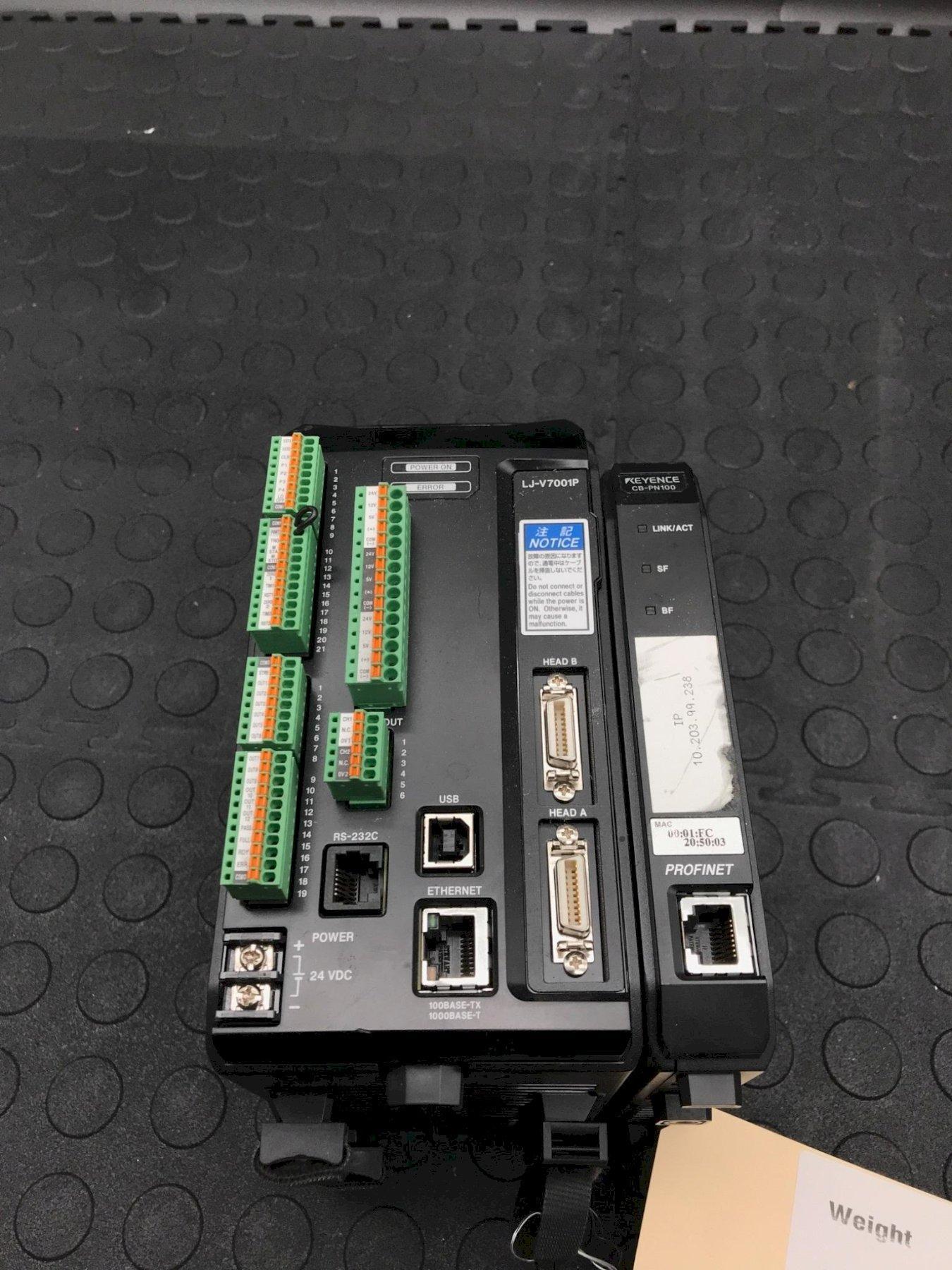 KEYENCE LJ-V7001P Laser Displacement Controller w/ CB-PN100 USED