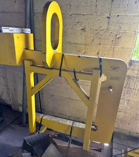 30,000# COIL HOOK C HOOK STOCK# 4120