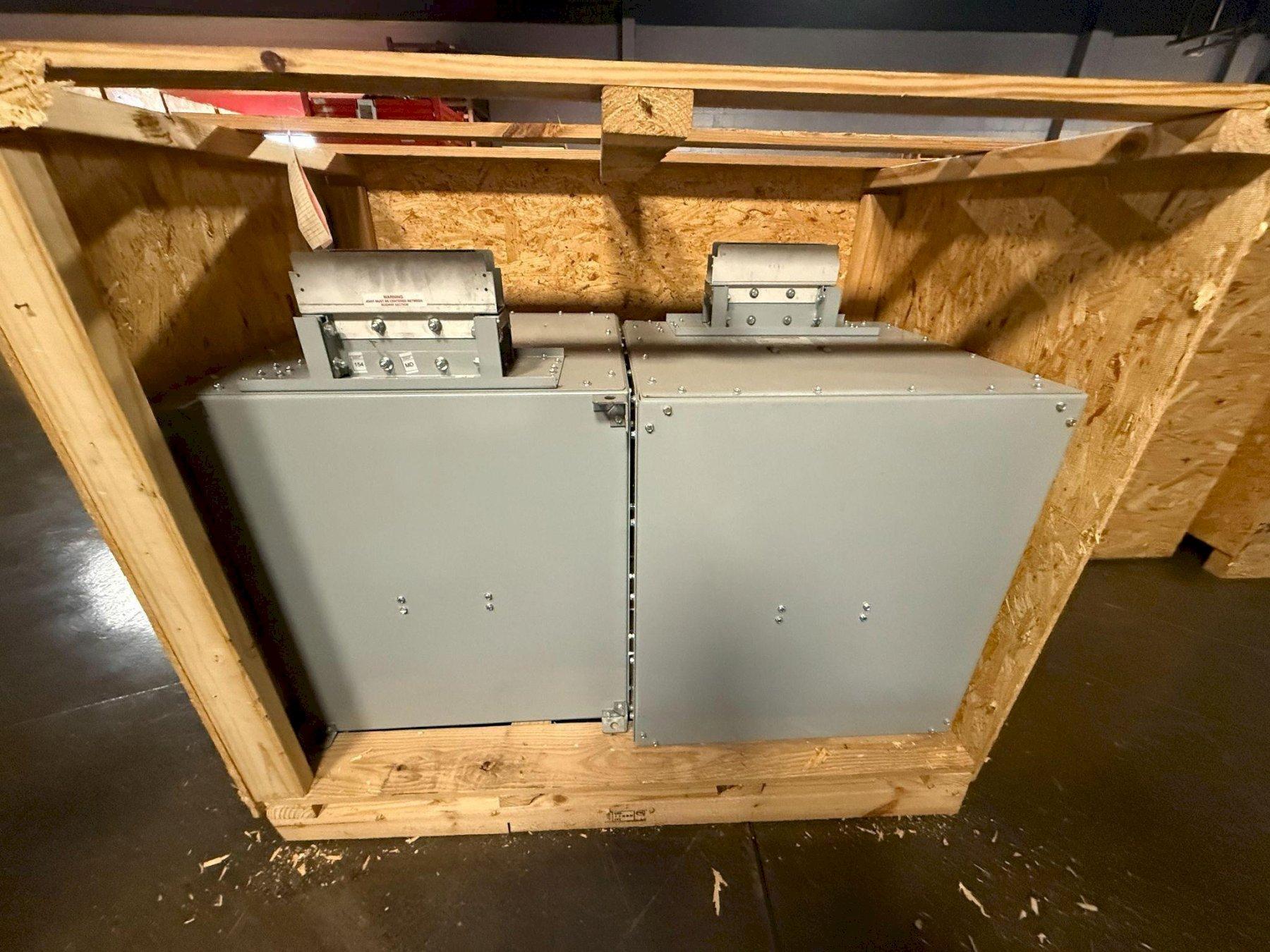 ABB 2500A Spectra Series Copper End Tap Box 600V, 3PH, 3G NEW