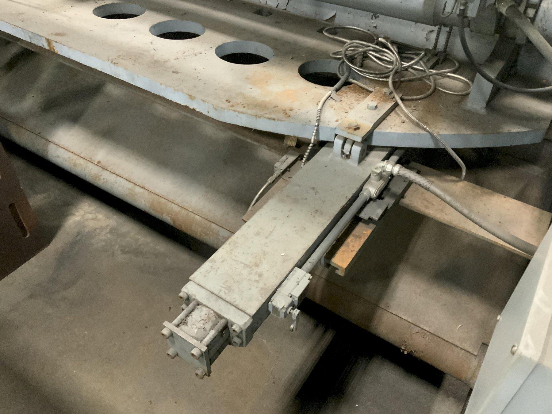 12' X 3/8" LODGE & SHIPLEY POWER SQUARING SHEAR: STOCK #72137