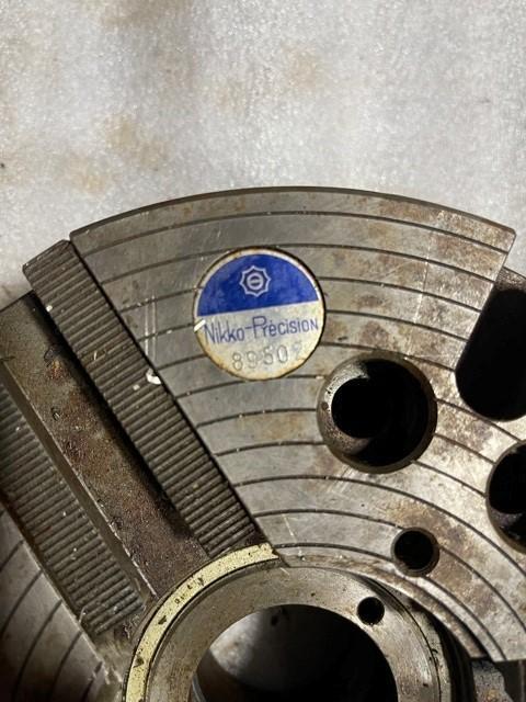 8" Nikko 3-Jaw Hydraulic Chuck, flat back mount