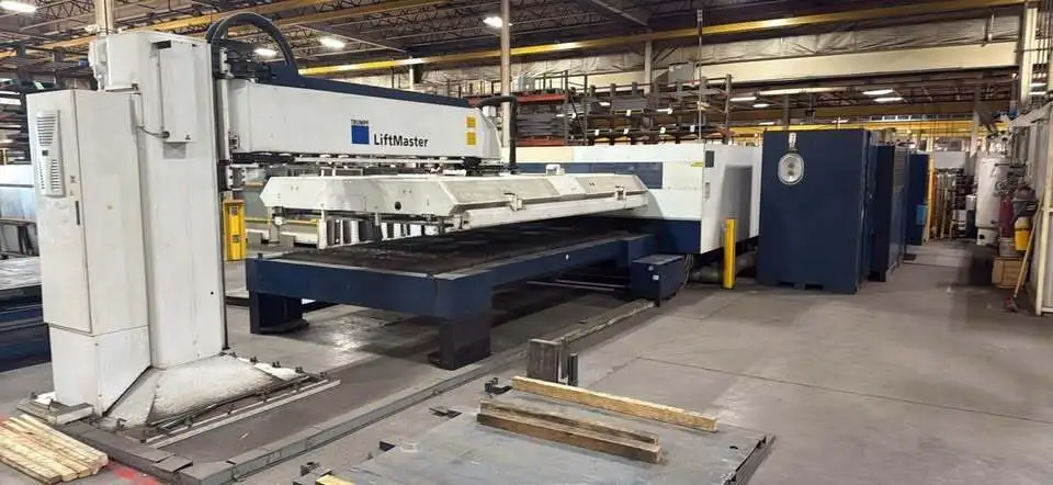 TRUMPF TRULASER 3040 CO2 LASER WITH LIFTMASTER