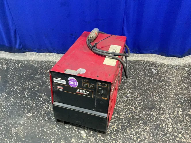 LINCOLN ELECTRIC 455 WATTS POWER WAVE WELDER   -  POWERWAVE455