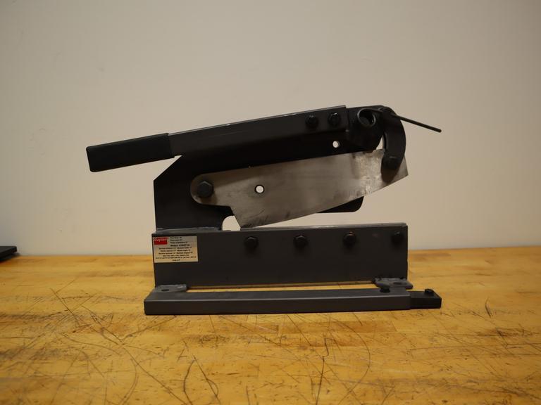 Dayton 13W871A Bench Plate Shear 12 Inch 1/4" Max Thickness- Auction Item