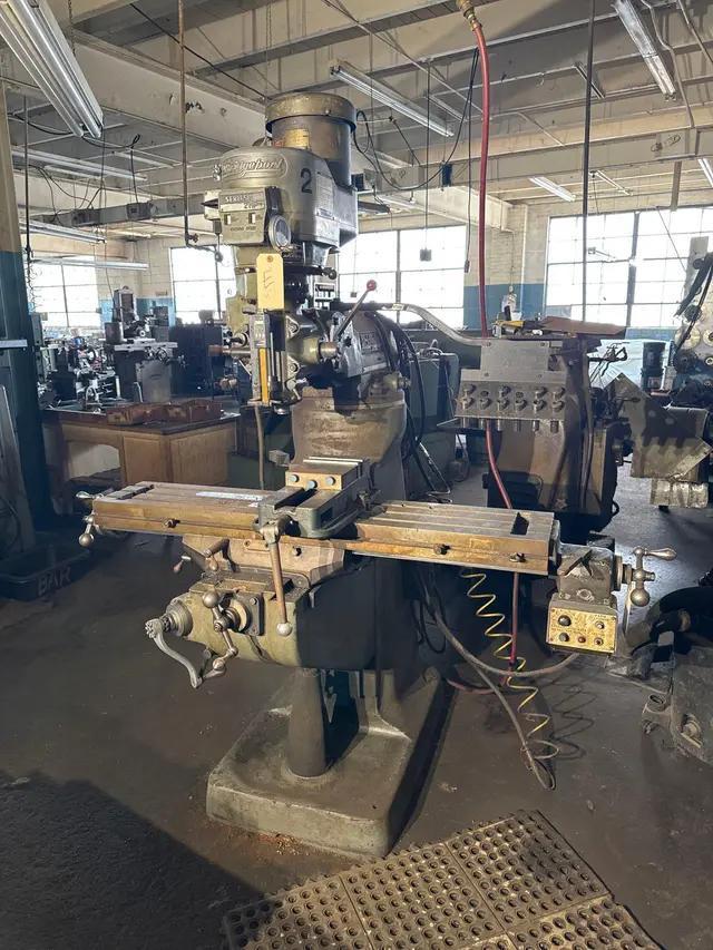 1 - PREOWNED BRIDGEPORT 2HP VERTICAL MILL, MODEL #: SERIES 1, S/N: 2J-124405-2