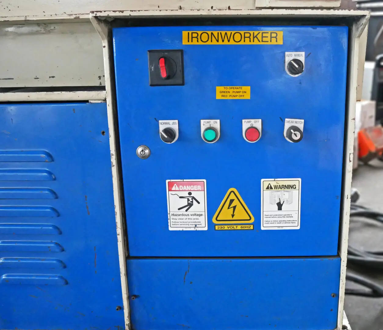 SUNRISE IW-66SD Ironworker - 66-Ton Dual-Station Hydraulic