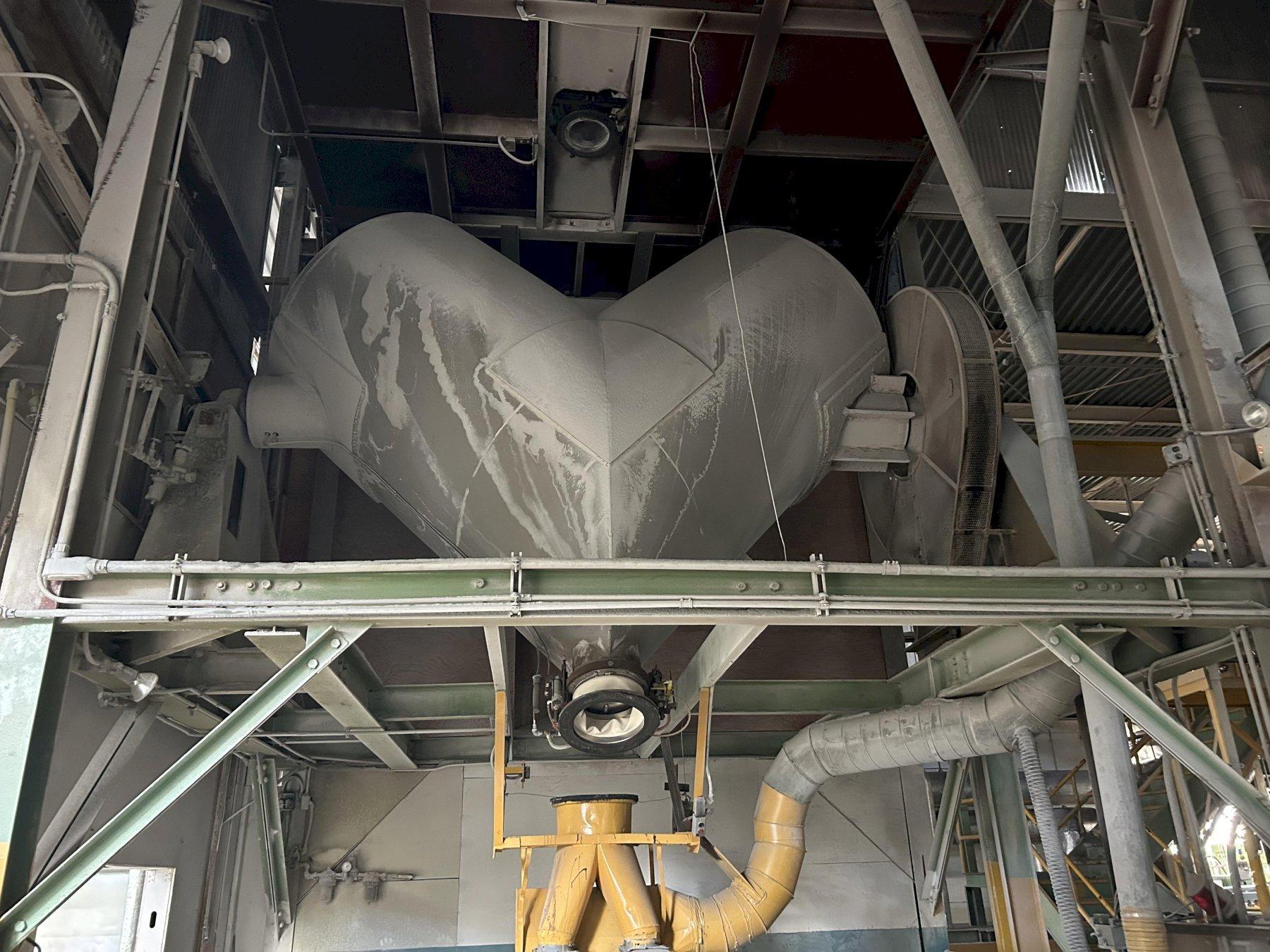 PK Patterson-Kelley Industrial V-Blender, Approx 300 CuFt, 23' w x 11'-3