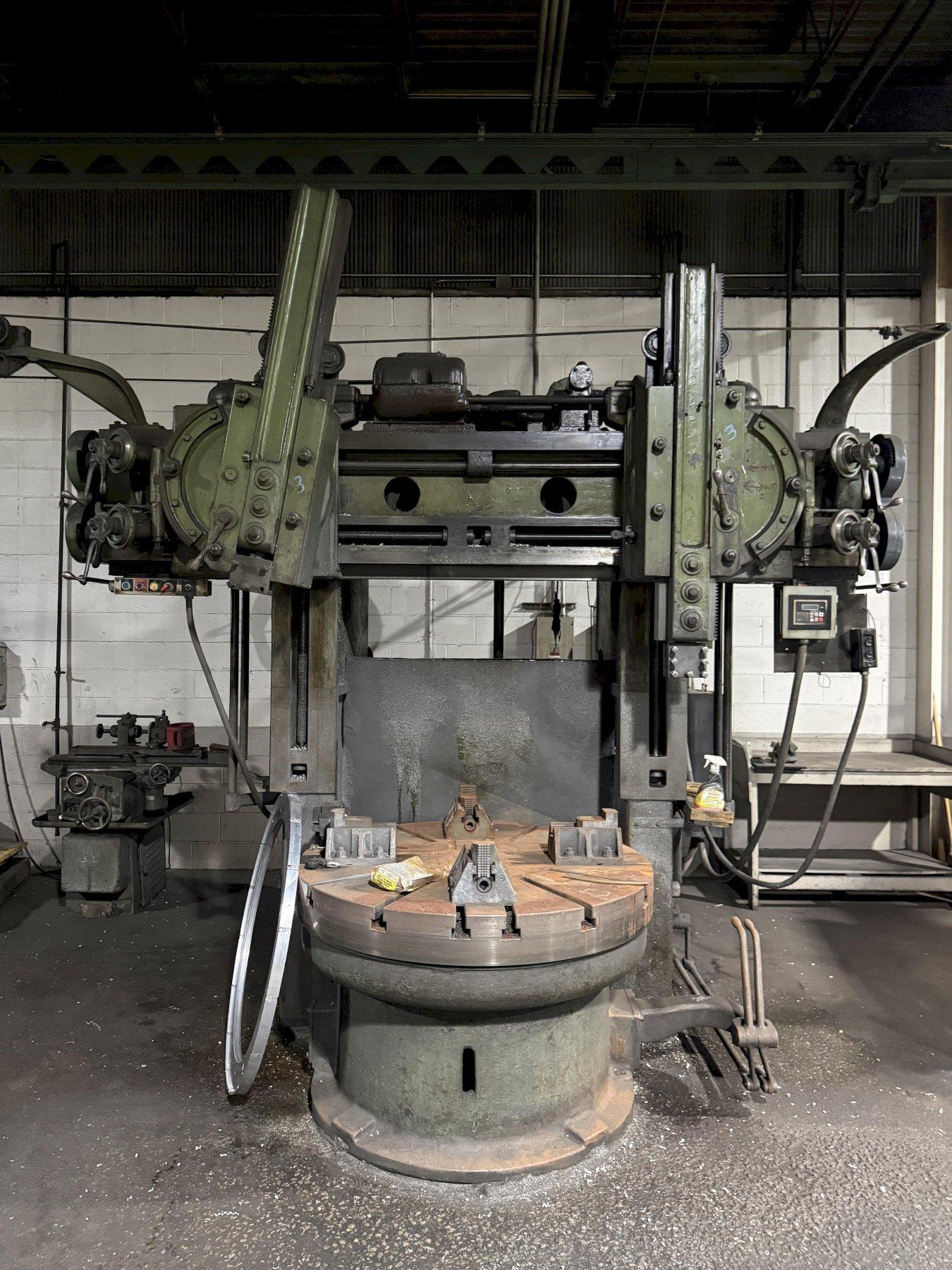 KING VERTICAL TURRET LATHE. STOCK # 0546426