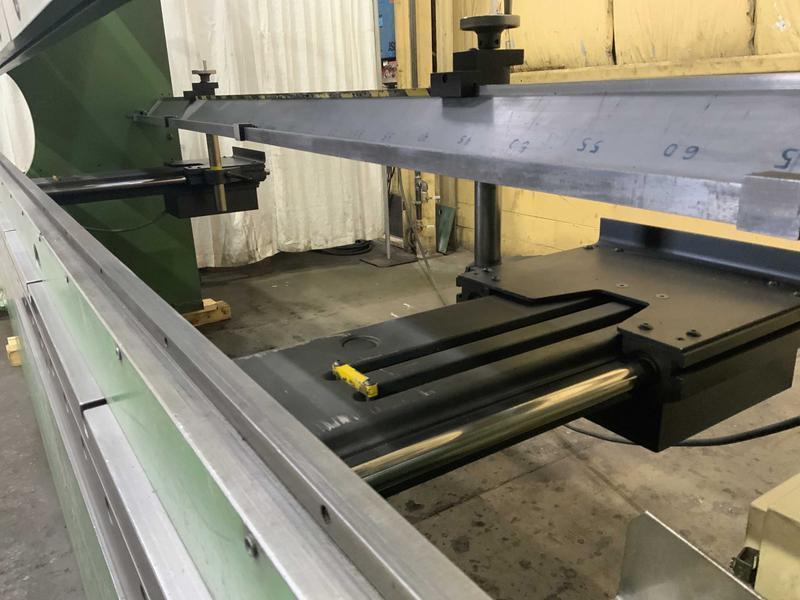 175 TON X 14' CINCINNATI MODEL 175X12CB HYDRAULIC PRESS BRAKE