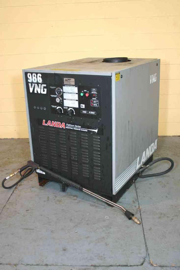 2000 PSI LANDA NATURAL GAS PRESSURE WASHER: STOCK #18965