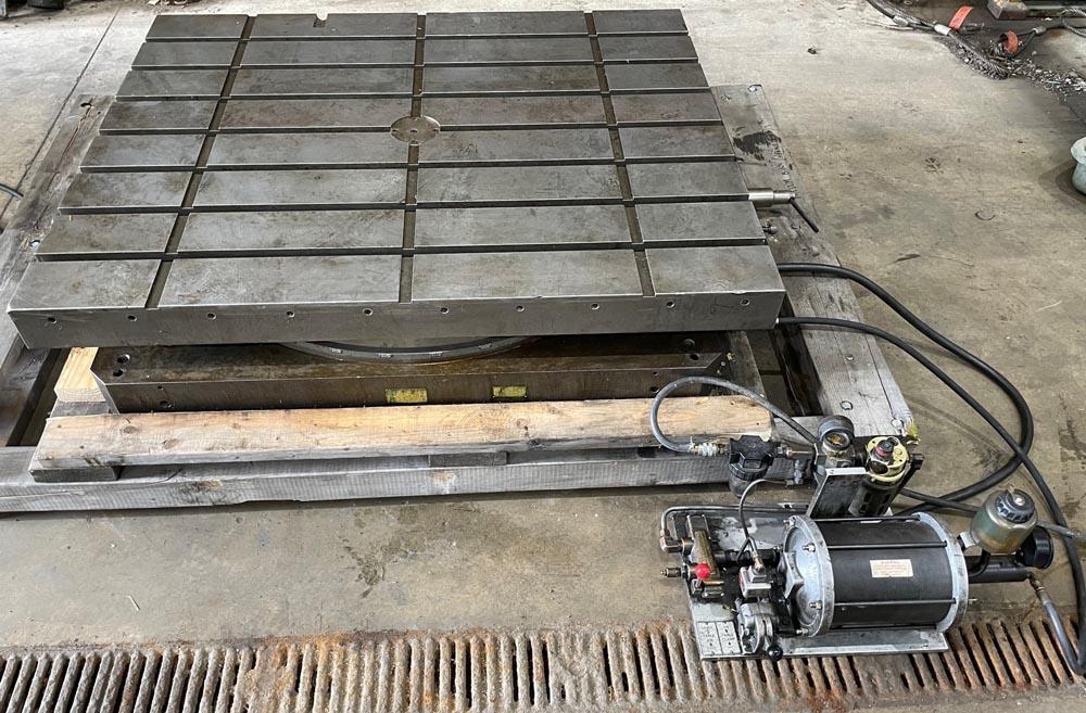 DEVLIEG 40" X 50" SINGLE HANDLE AIRLIFT INDEX TABLE