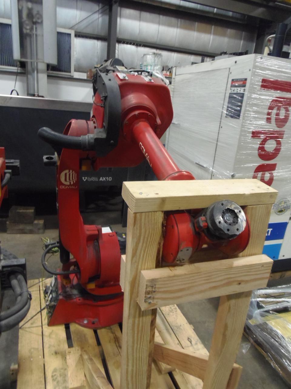 COMAU SMART NS-12-1.85 ROBOT WITH ADDITIONAL POSITIONER, 2006