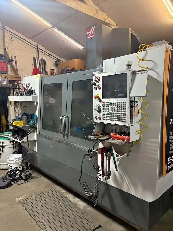 HAAS VF-3 CNC VERTICAL MACHINING CENTER