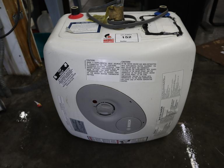 BOSCH Mini Electric Tank Water Heater: 7 gal, 120V, 1,440 W, Single Phase, 14.5 in x 17.5 in- Auction Item