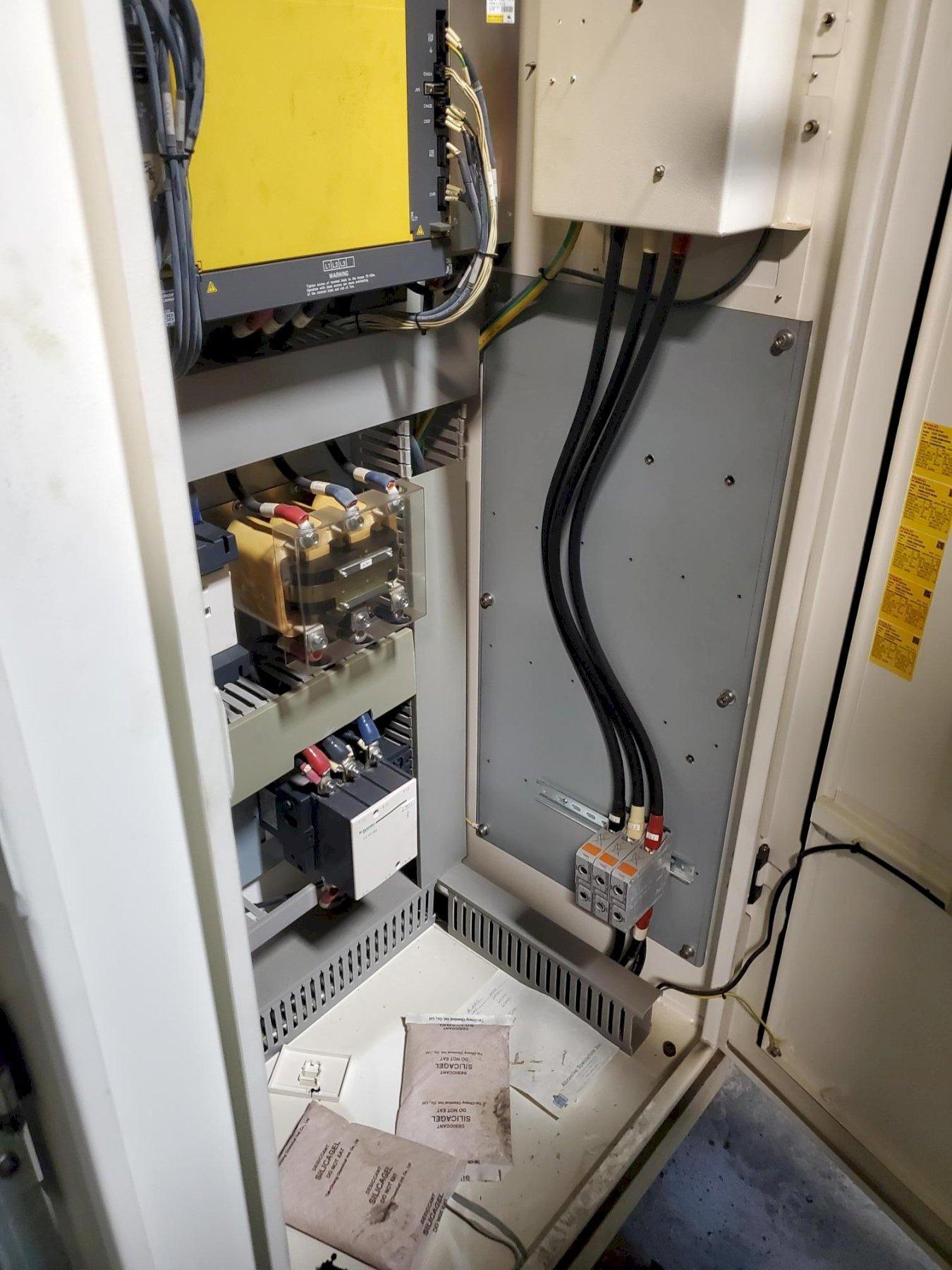 Averex HS-630I CNC Horizontal Machining Center, New 2014, Fanuc 31i, 1-Degree Index, 10,000 RPM, 2-Pallets: 24.8" x 24.8", 50 Big Plus Taper, 60 Tools, Coolant Thru, 50/60 HP