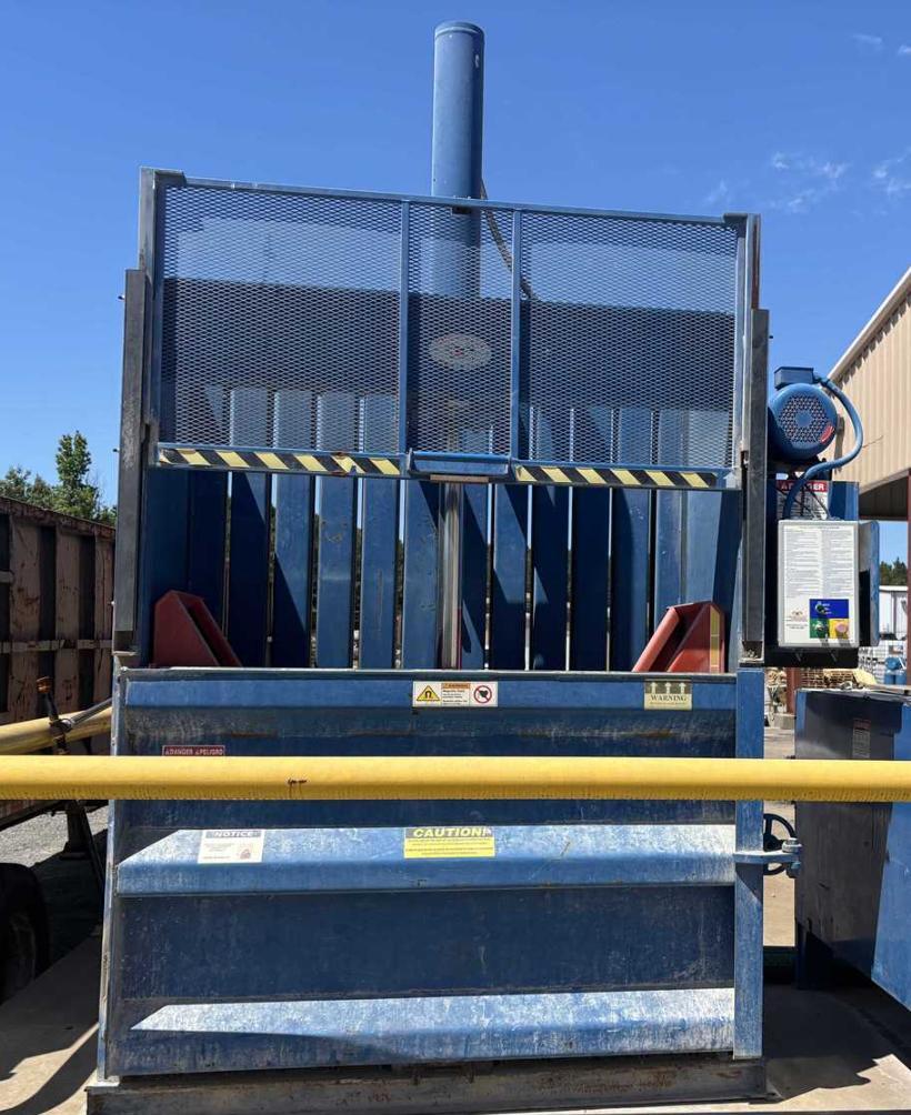 72" X 30" JV MFG CRAM A LOT MODEL #VB-72-B VERTICAL HYDRAULIC CARDBOARD BALER : YOBRO 26378