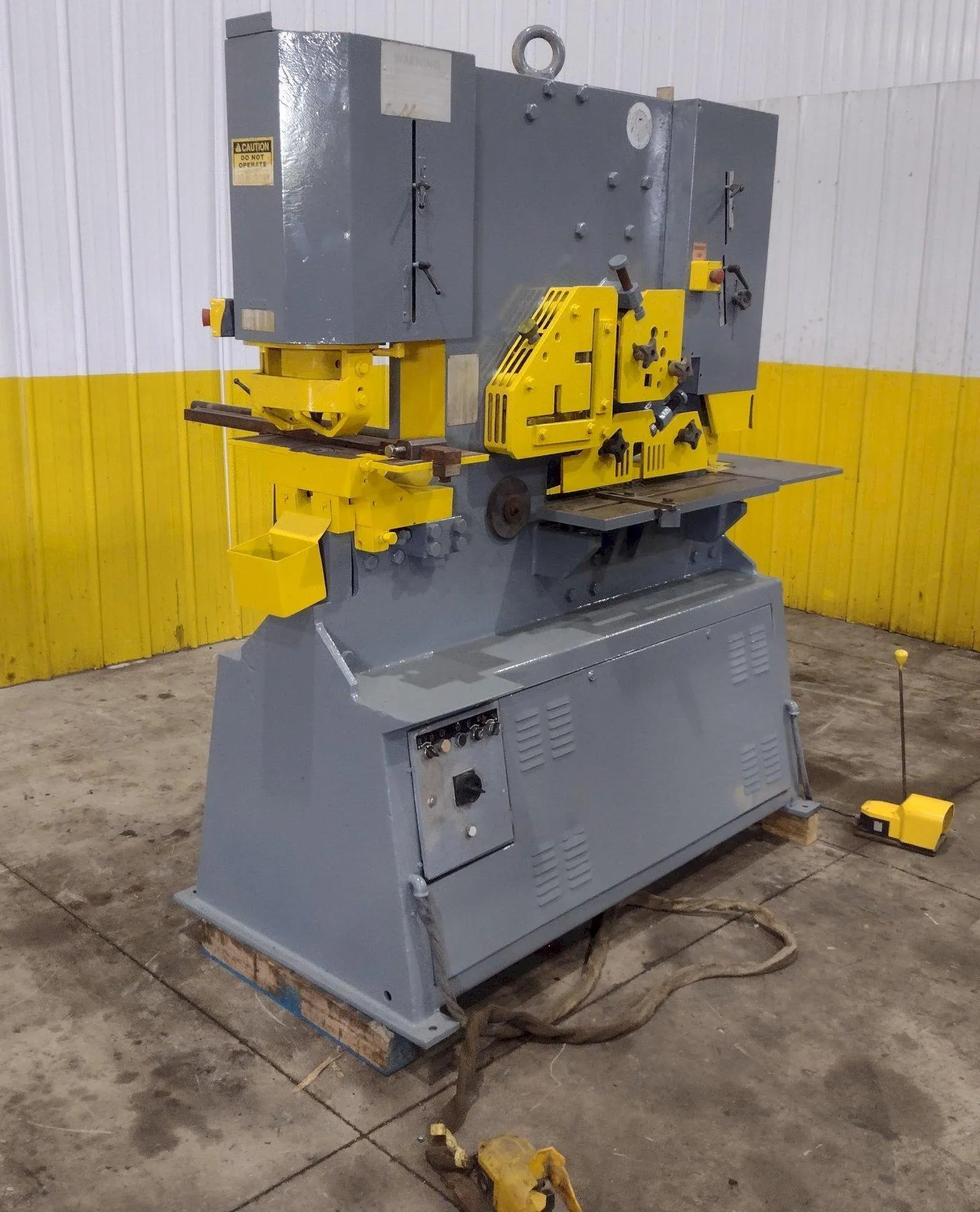 110 TON GEKA MODEL #HYD-110 HYDRUALIC IRONWORKER STOCK# 4204