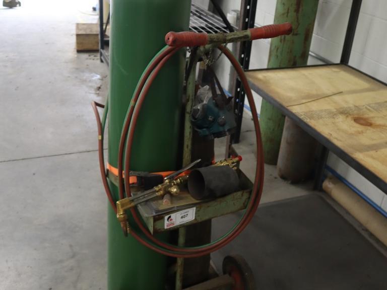 Oxyacetalyne Torch Set with Regulators, Torch and Cart, TANKS NOT INCLUDED- Auction Item