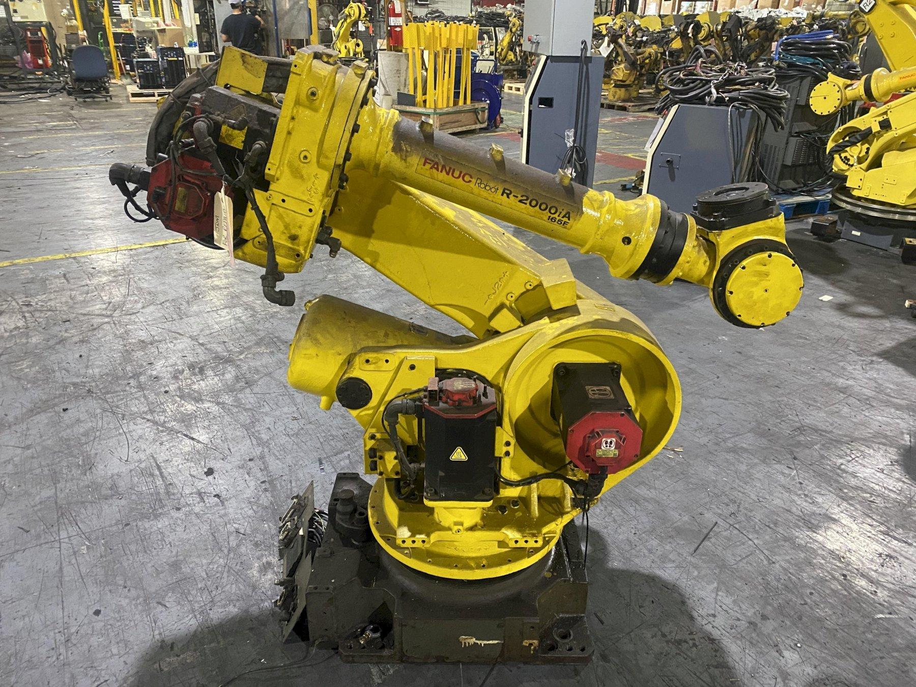 FANUC R-2000iA/165F + R-J3iB - Robots